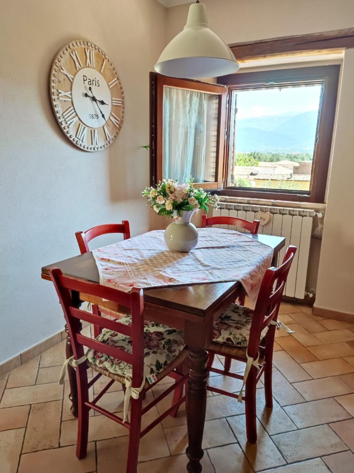 Il Bagolaro Casa Vacanze スルモナ エクステリア 写真